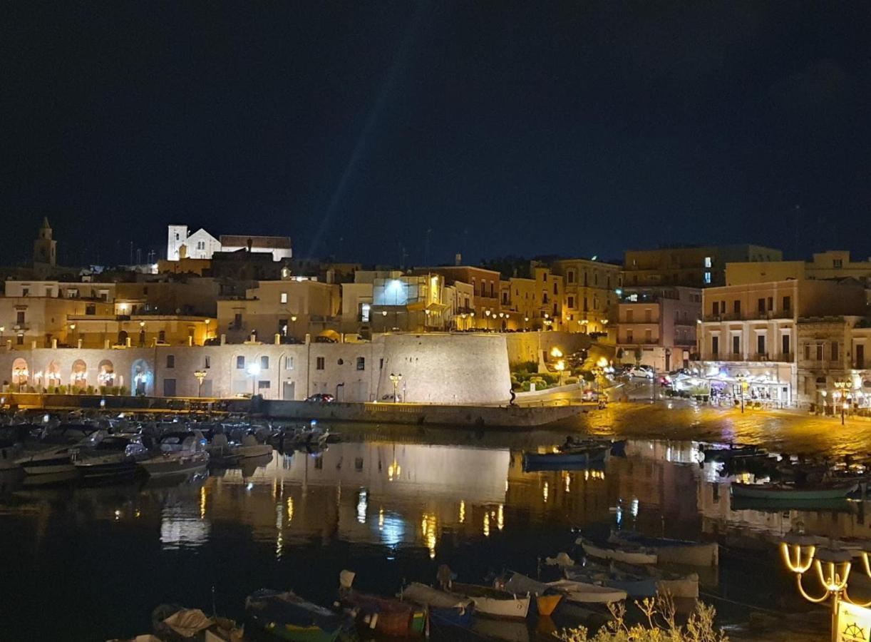 Torrelama Room & Breakfast Trani Buitenkant foto