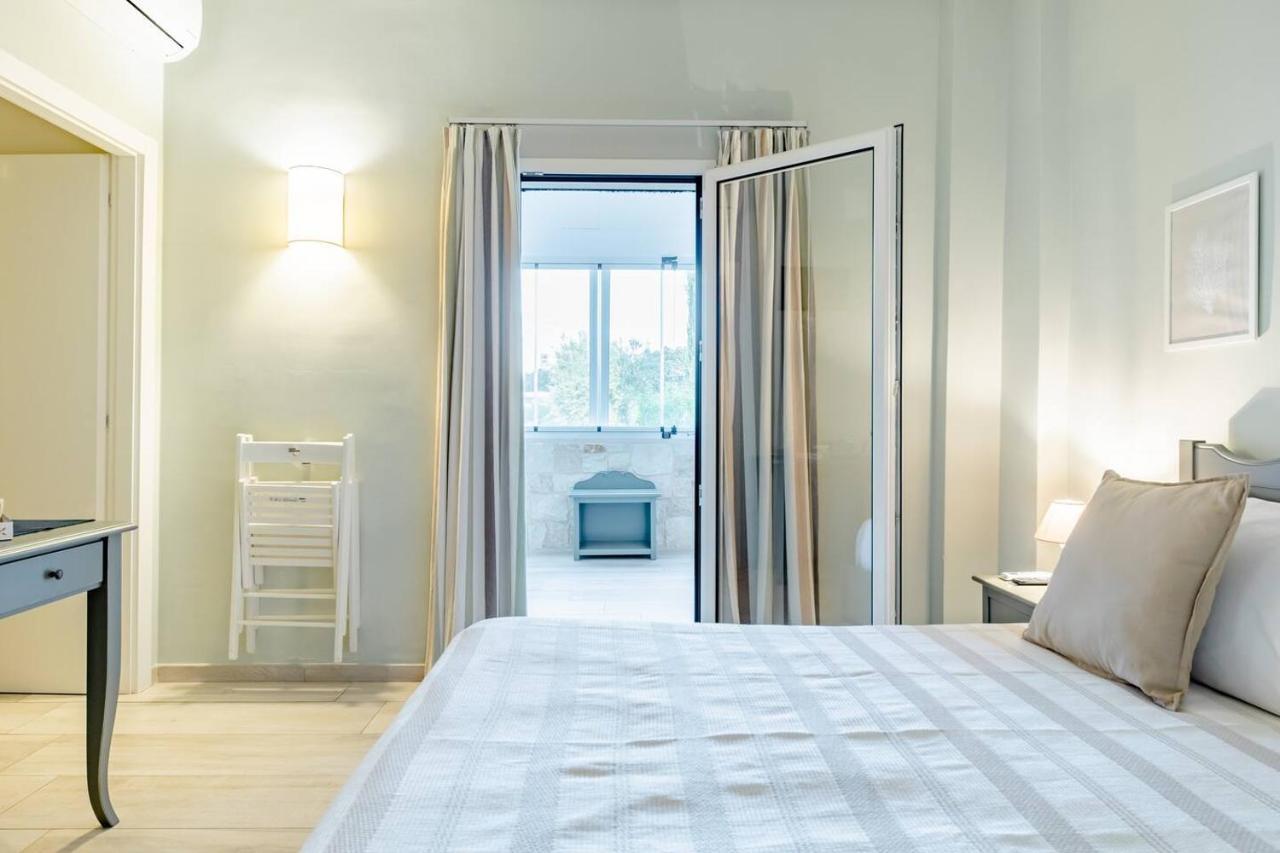 Torrelama Room & Breakfast Trani Buitenkant foto