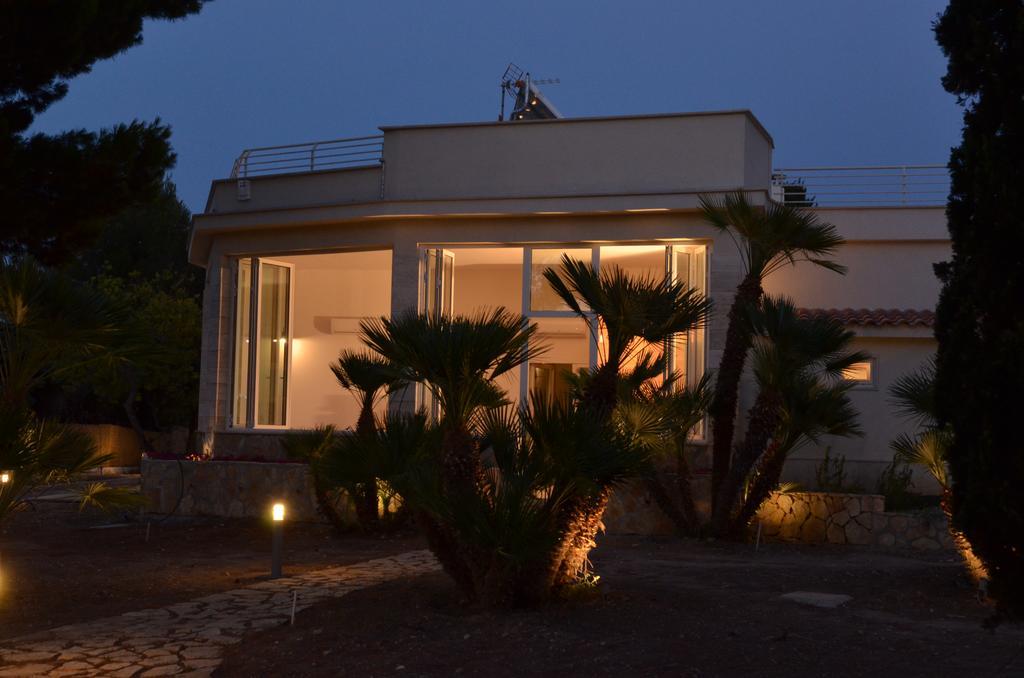 Torrelama Room & Breakfast Trani Buitenkant foto