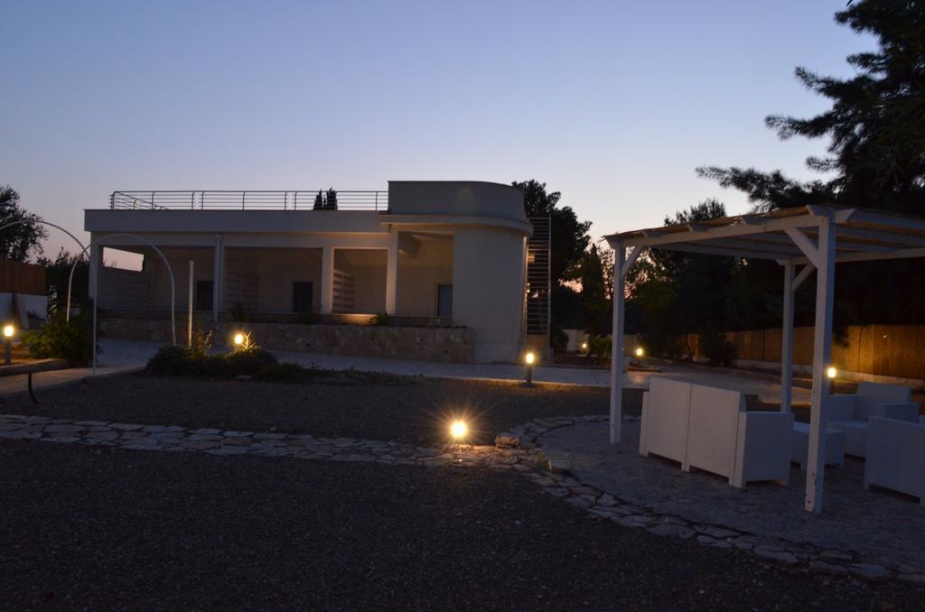 Torrelama Room & Breakfast Trani Buitenkant foto